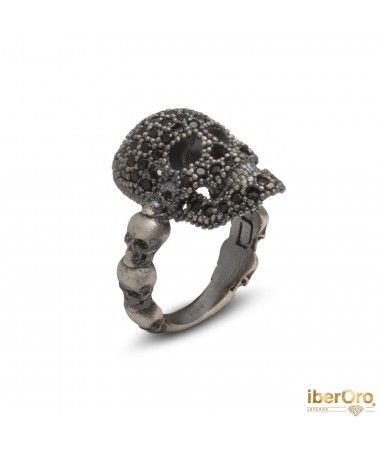 Anillo de plata Raive Skull SKS 121